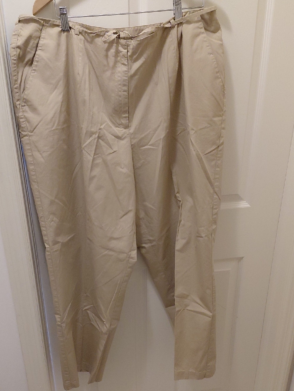 Liz Claiborne Women's Khaki Chinos - Light Tan